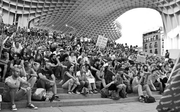 From anticapitalistes.net